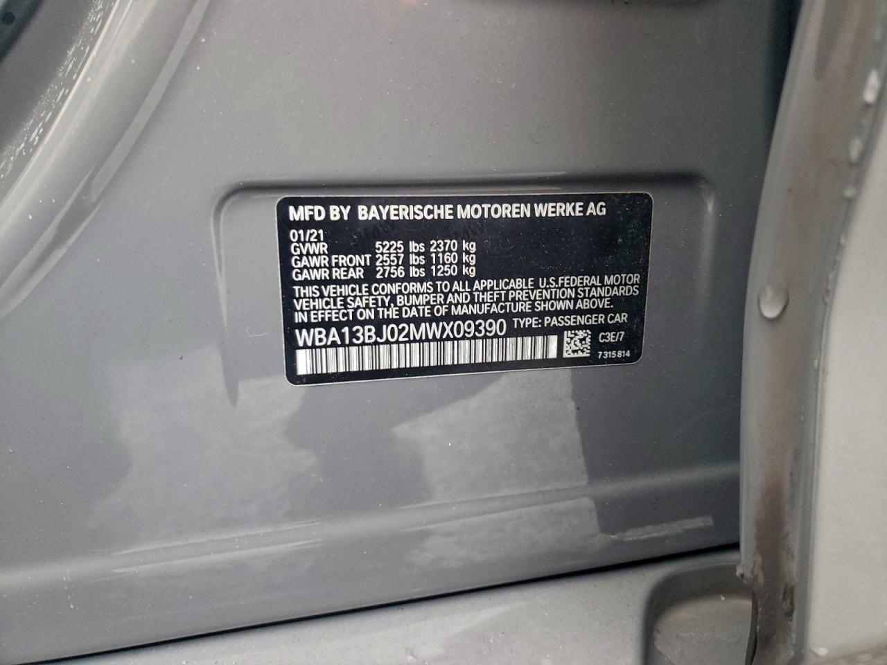 2021 BMW 530 XI photo 12