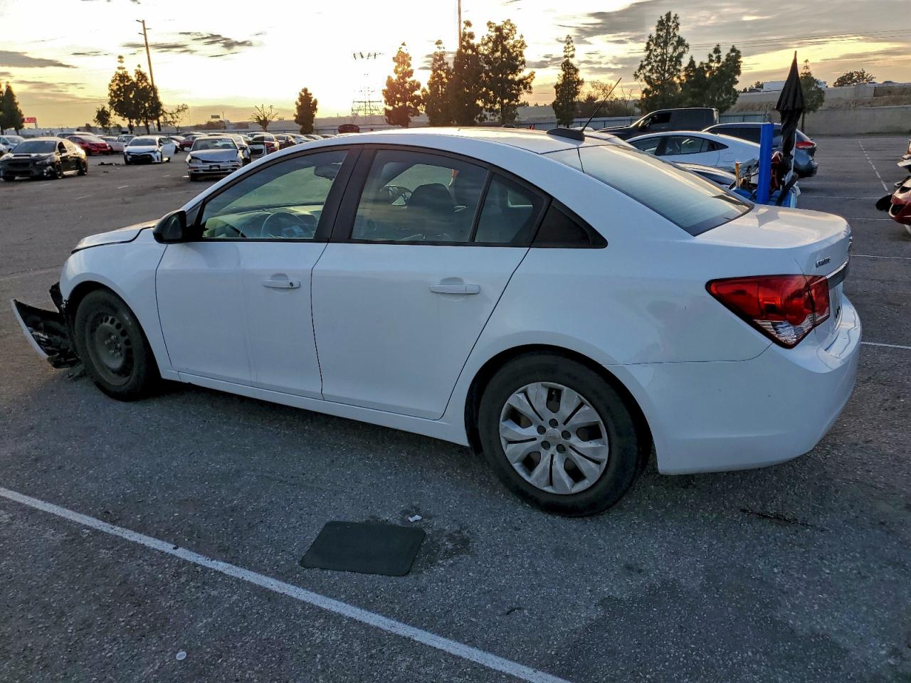 2016 CHEVROLET CRUZE LIMITED LS photo 2