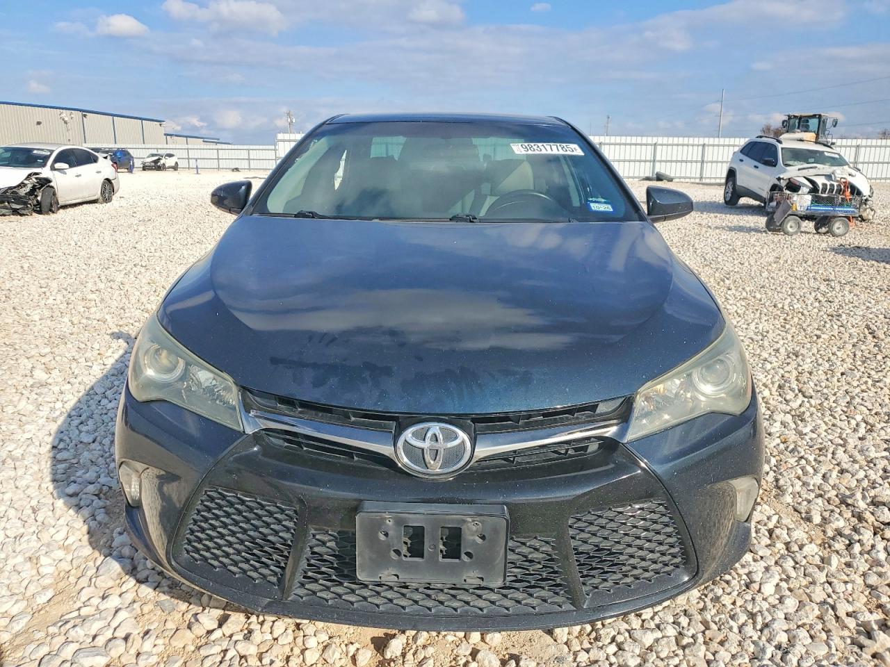 2016 TOYOTA CAMRY LE photo 13