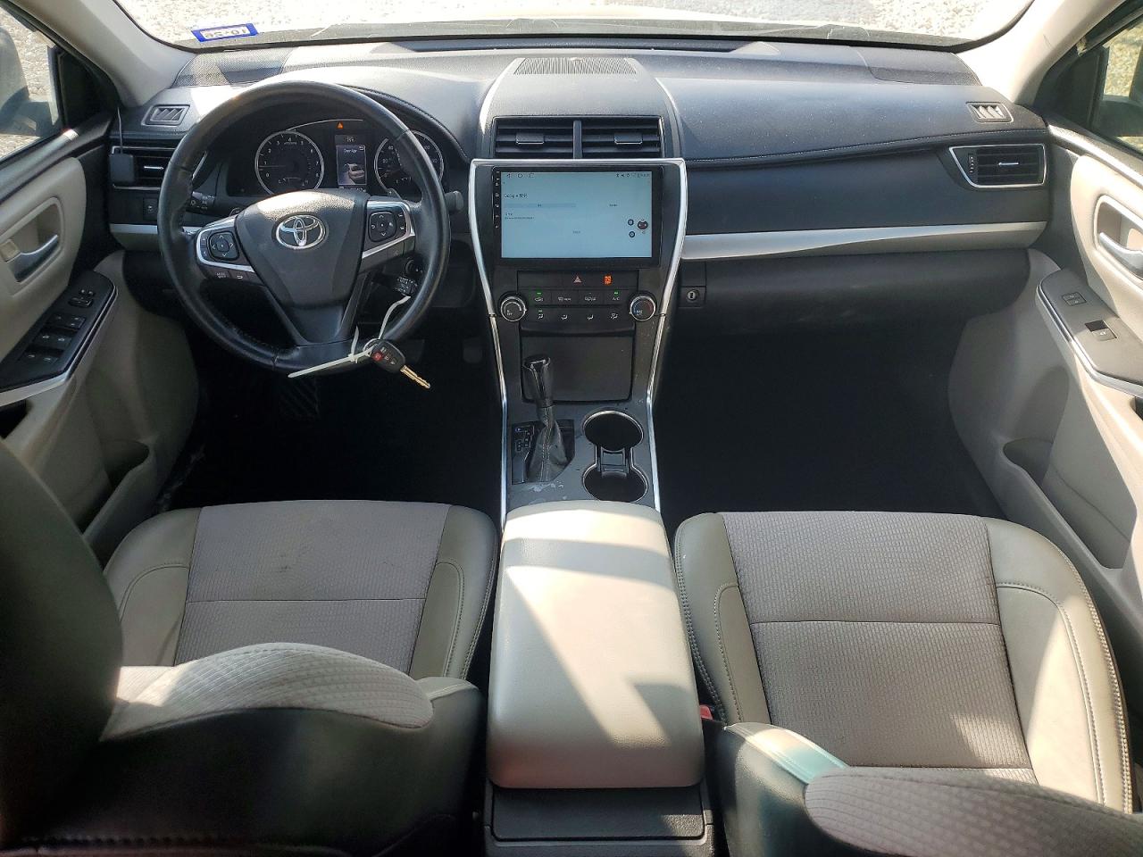 2016 TOYOTA CAMRY LE photo 22