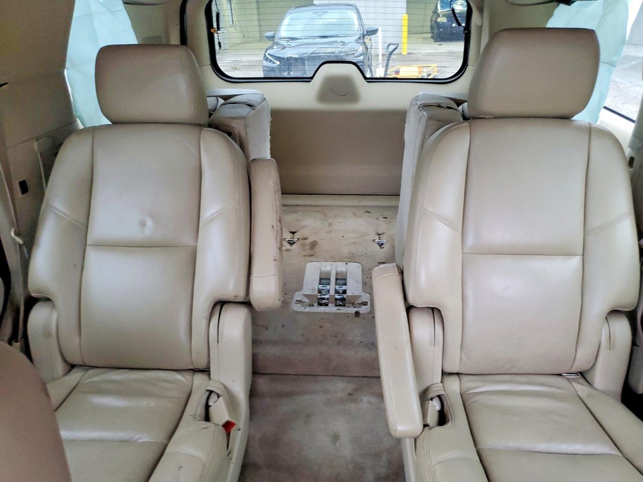 2011 CHEVROLET TAHOE K1500 LTZ photo 10