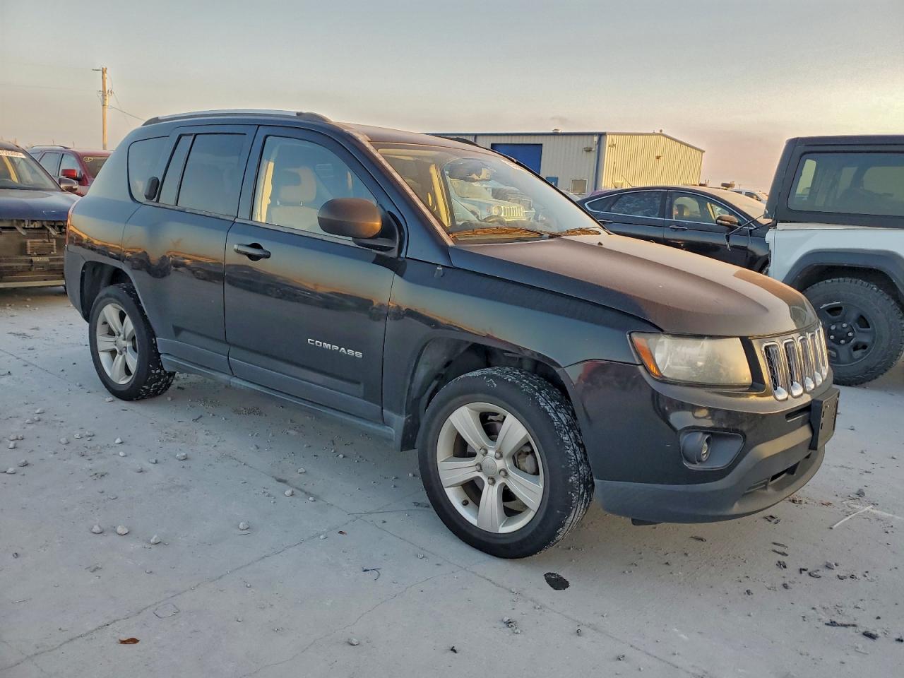 2016 JEEP COMPASS SPORT photo 4