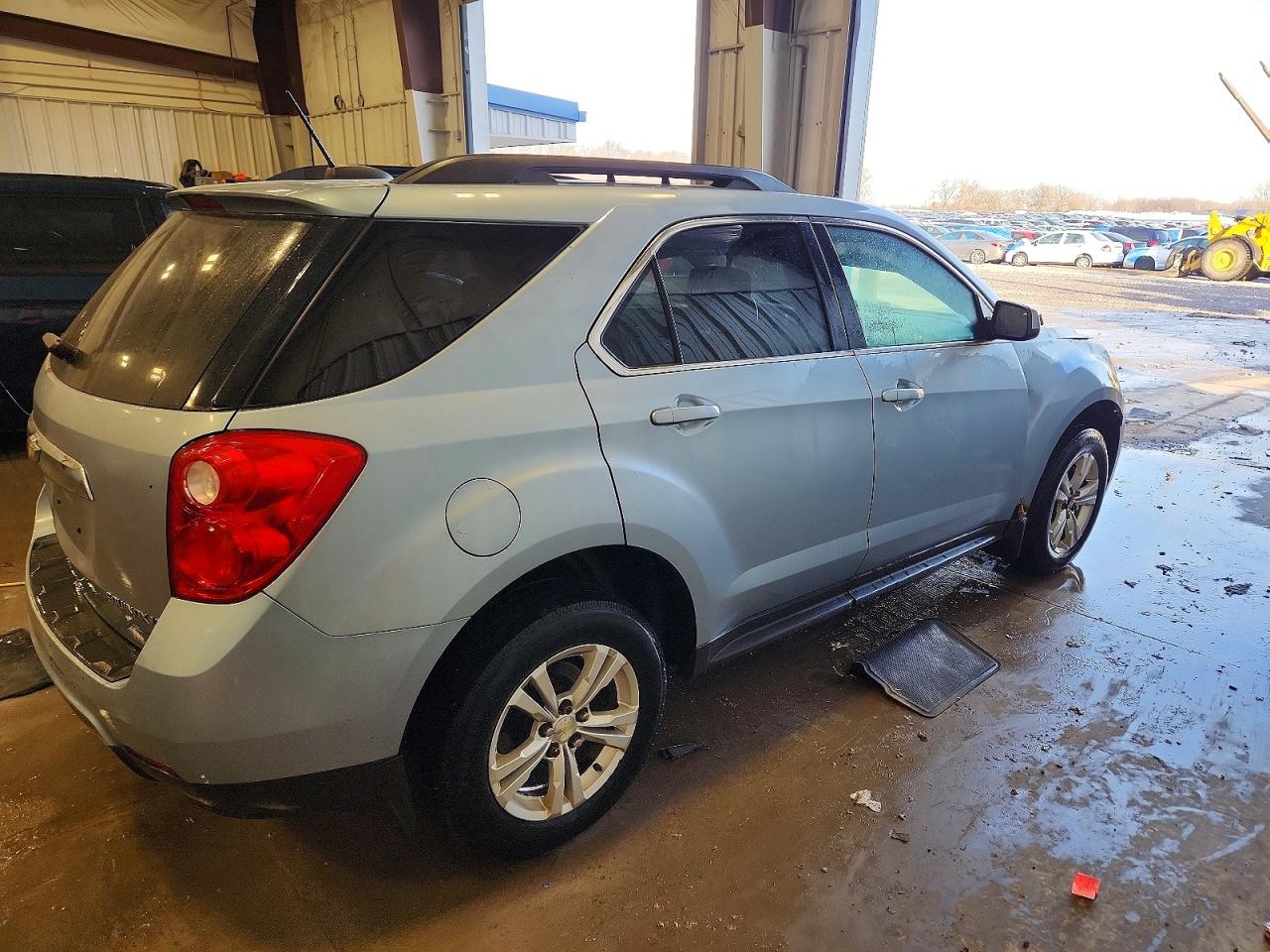 2015 CHEVROLET EQUINOX LT photo 3