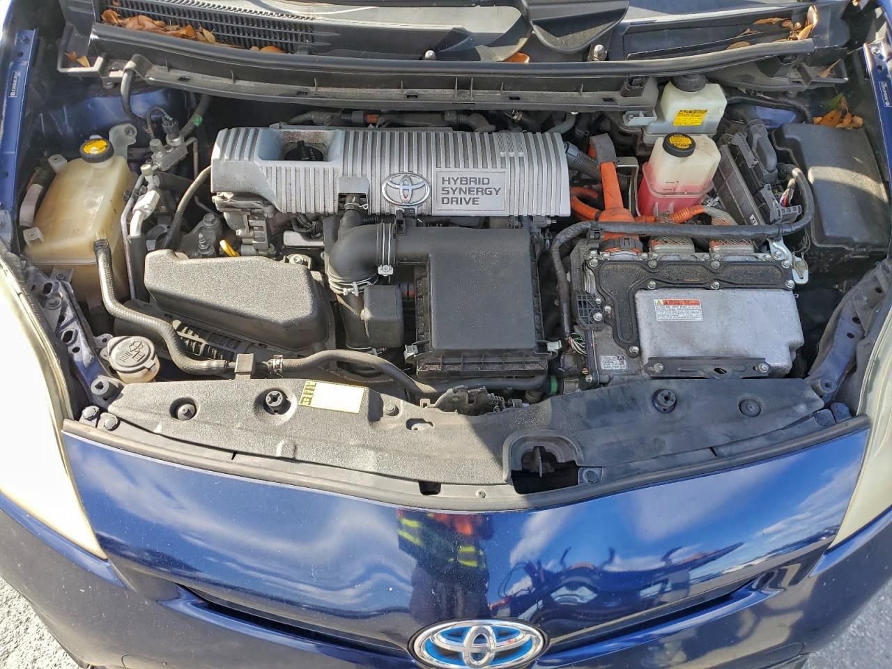2012 TOYOTA PRIUS photo 11