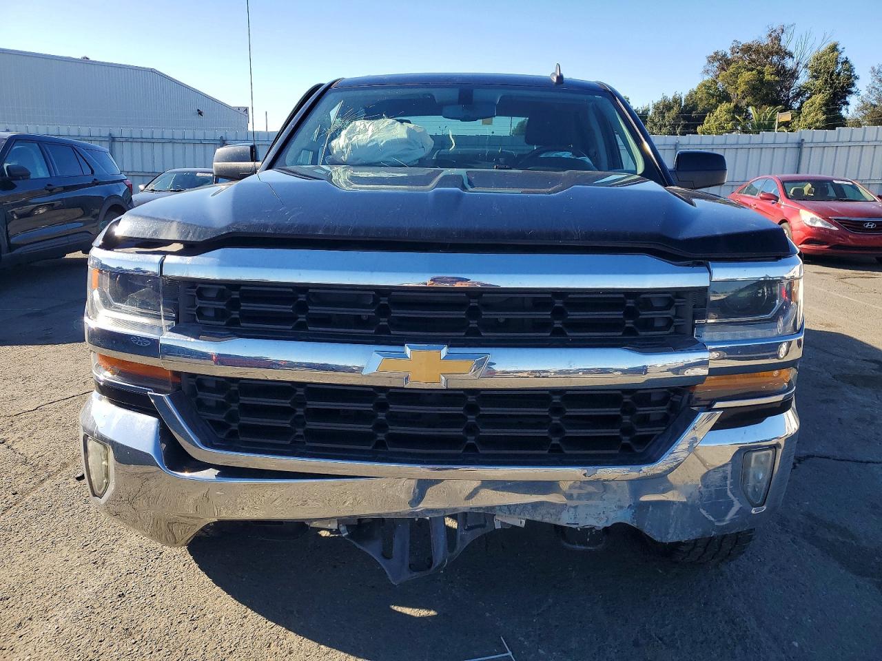 2017 CHEVROLET SILVERADO C1500 LT photo 5