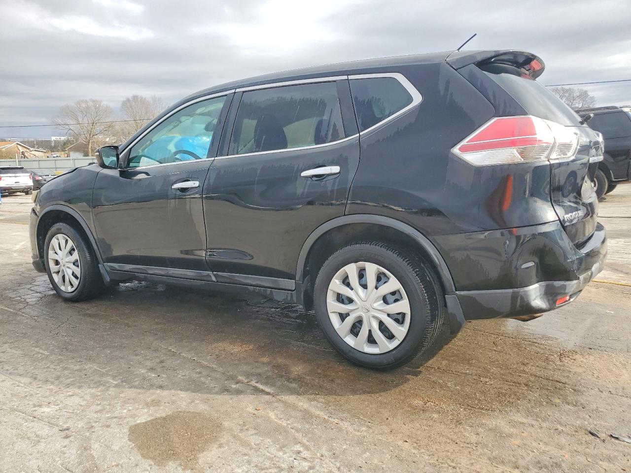2014 NISSAN ROGUE S photo 2