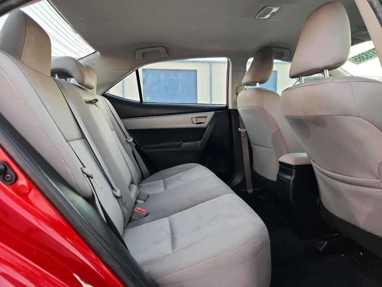 2016 TOYOTA COROLLA L photo 10