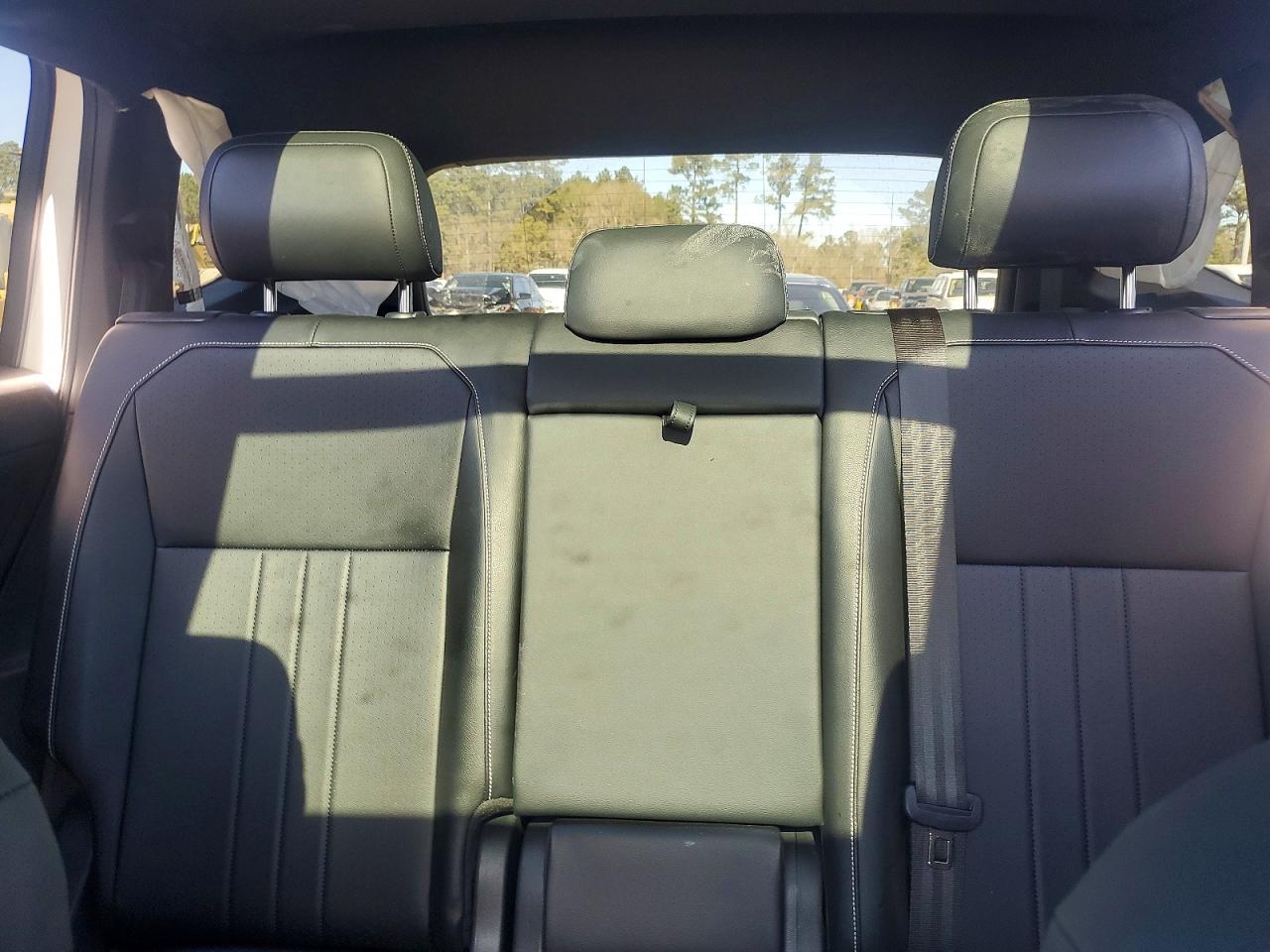 2024 VOLKSWAGEN TIGUAN SE R-LINE BLACK photo 10