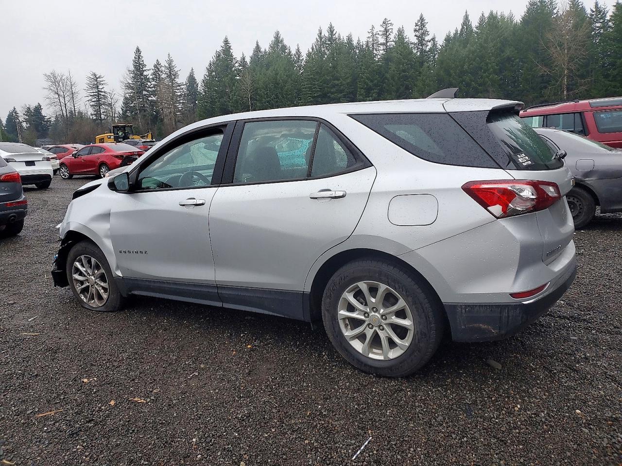 2018 CHEVROLET EQUINOX LS photo 2