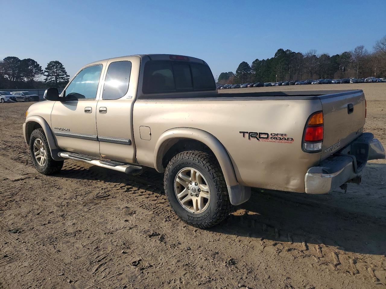 2003 TOYOTA TUNDRA ACCESS CAB SR5 photo 2