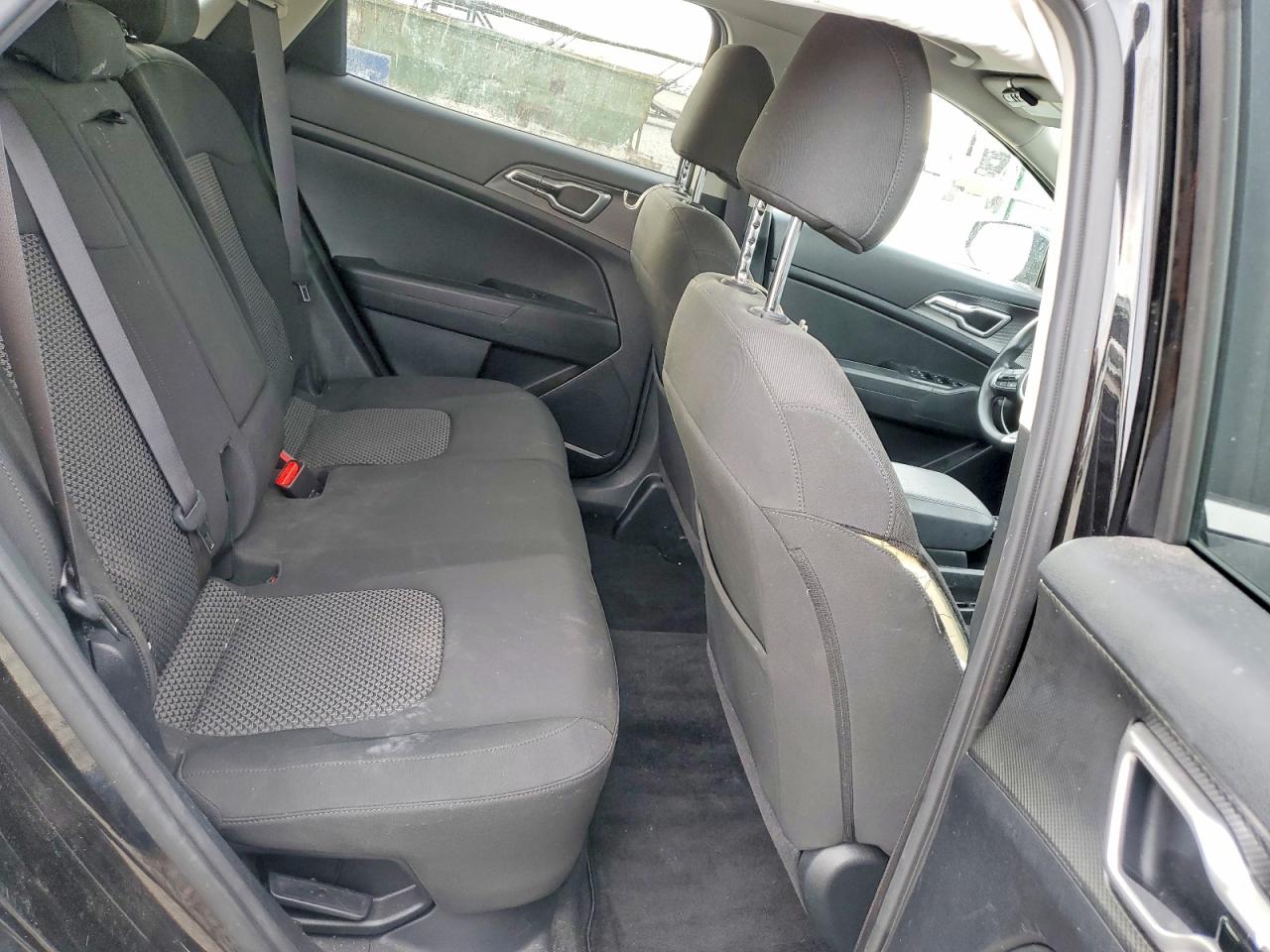 2023 KIA SPORTAGE LX photo 11