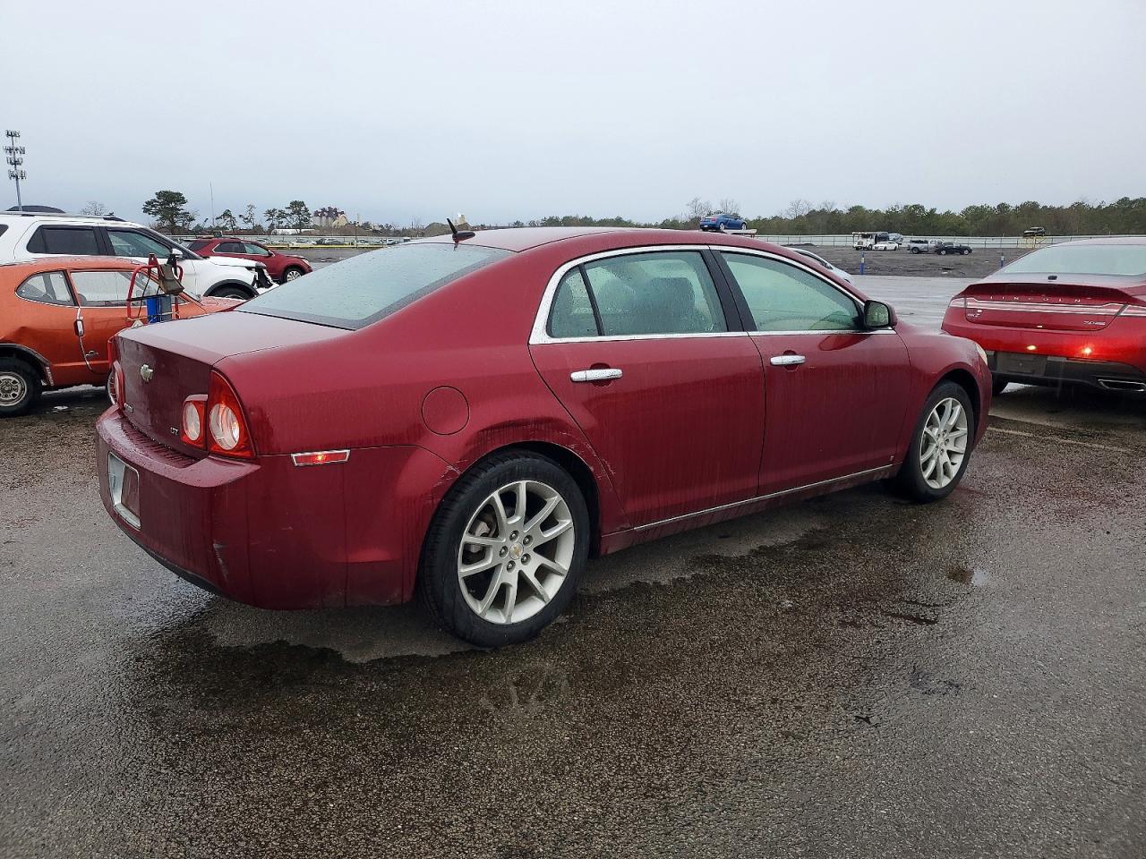 2009 CHEVROLET MALIBU LTZ photo 3