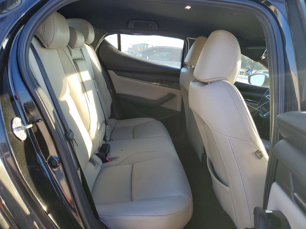 2019 MAZDA 3 PREFERRED photo 19