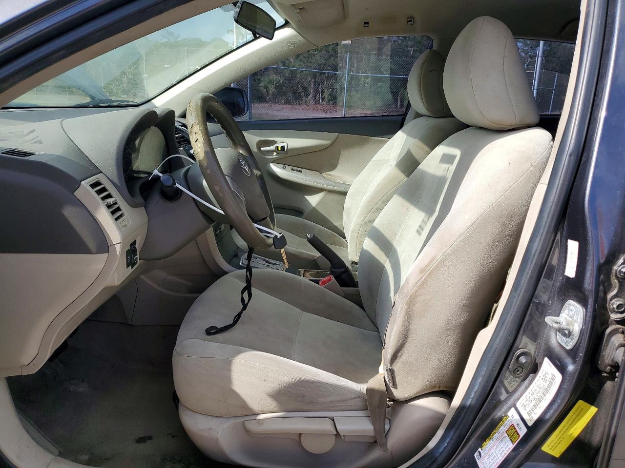 2010 TOYOTA COROLLA BASE photo 7