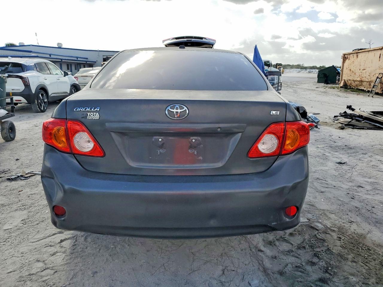 2010 TOYOTA COROLLA BASE photo 6