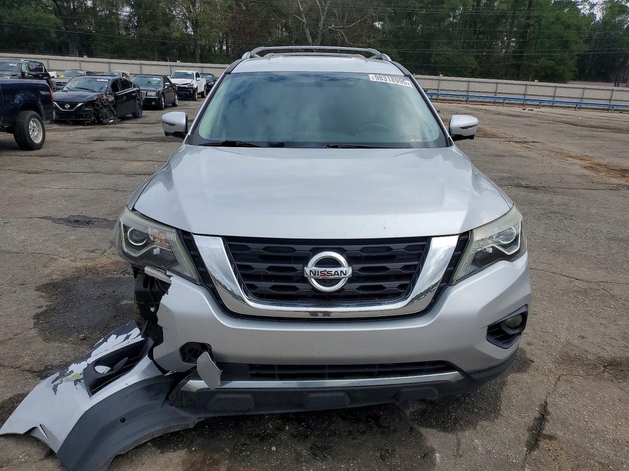 2017 NISSAN PATHFINDER S photo 5