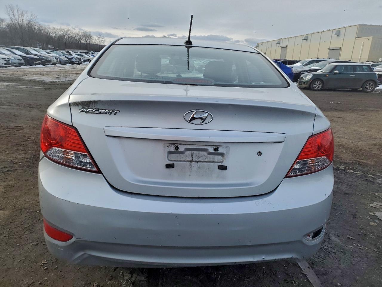 2012 HYUNDAI ACCENT GLS photo 6