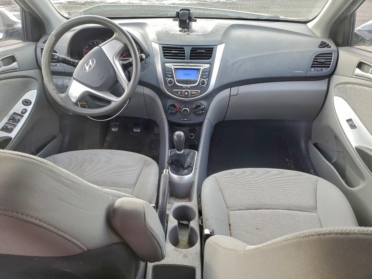 2012 HYUNDAI ACCENT GLS photo 8