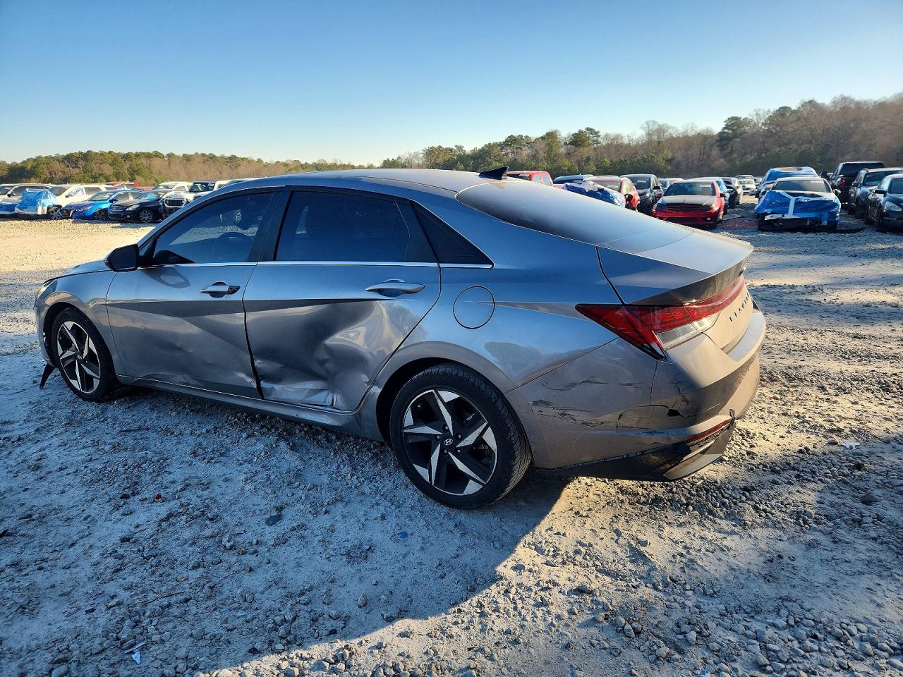 2023 HYUNDAI ELANTRA LIMITED photo 2