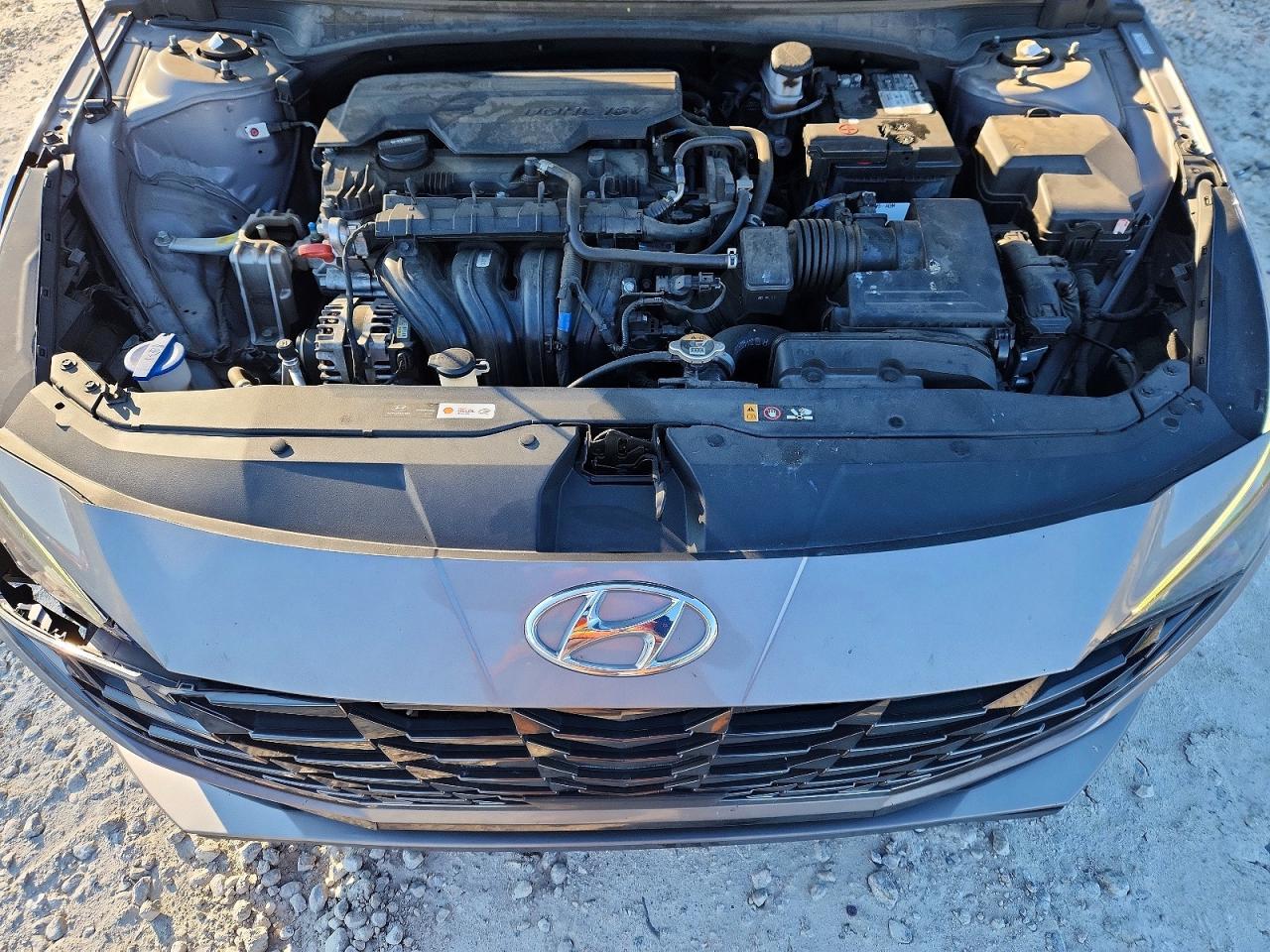 2023 HYUNDAI ELANTRA LIMITED photo 11
