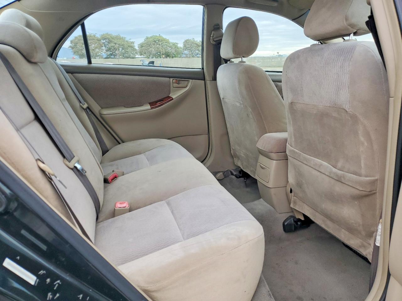 2005 TOYOTA COROLLA CE photo 10