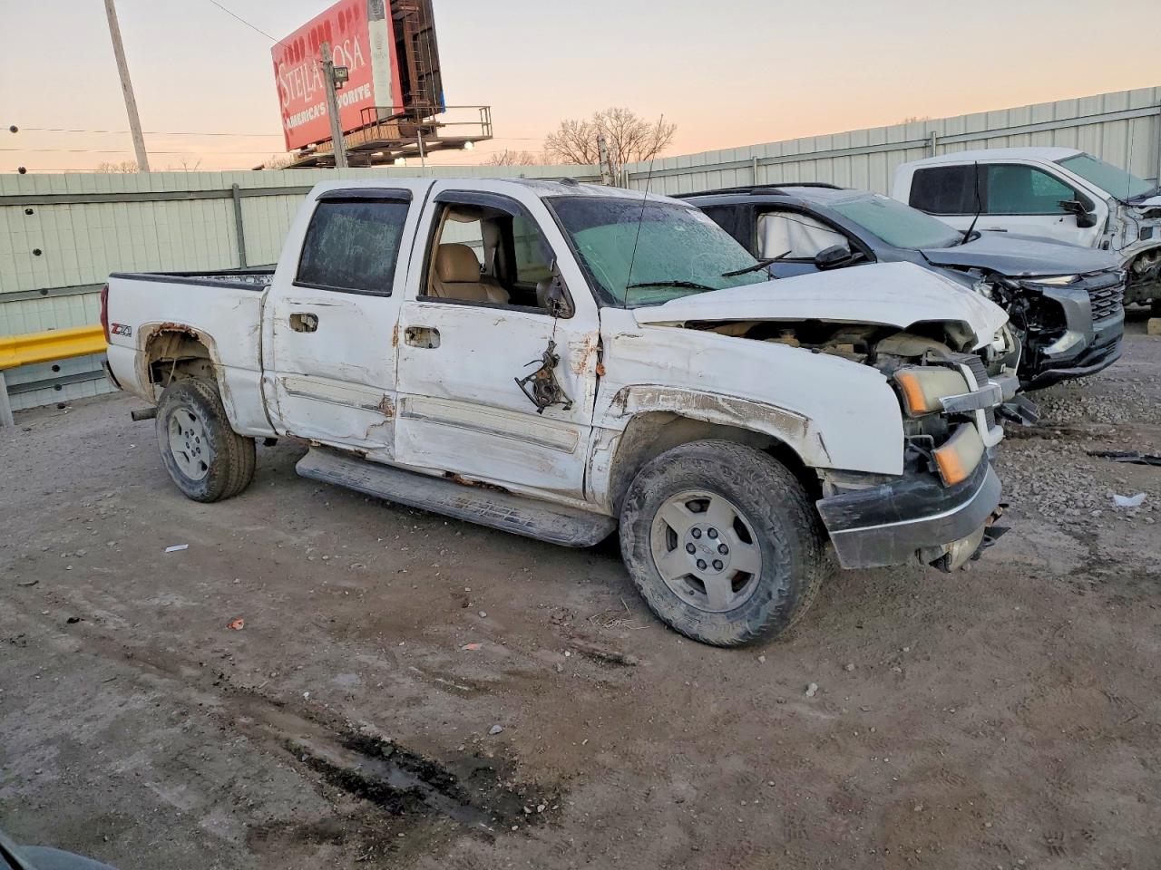 2005 CHEVROLET SILVERADO K1500 photo 4