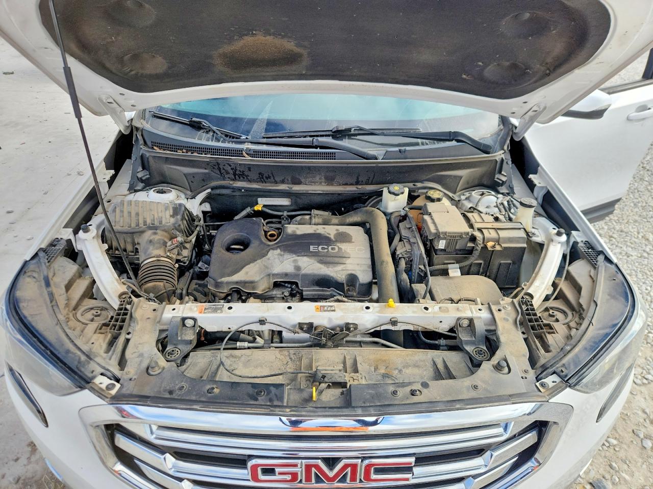 2019 GMC TERRAIN SLT photo 12