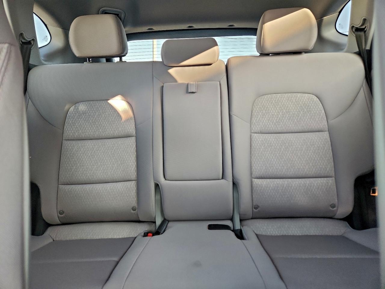 2018 HYUNDAI TUCSON SPORT photo 10