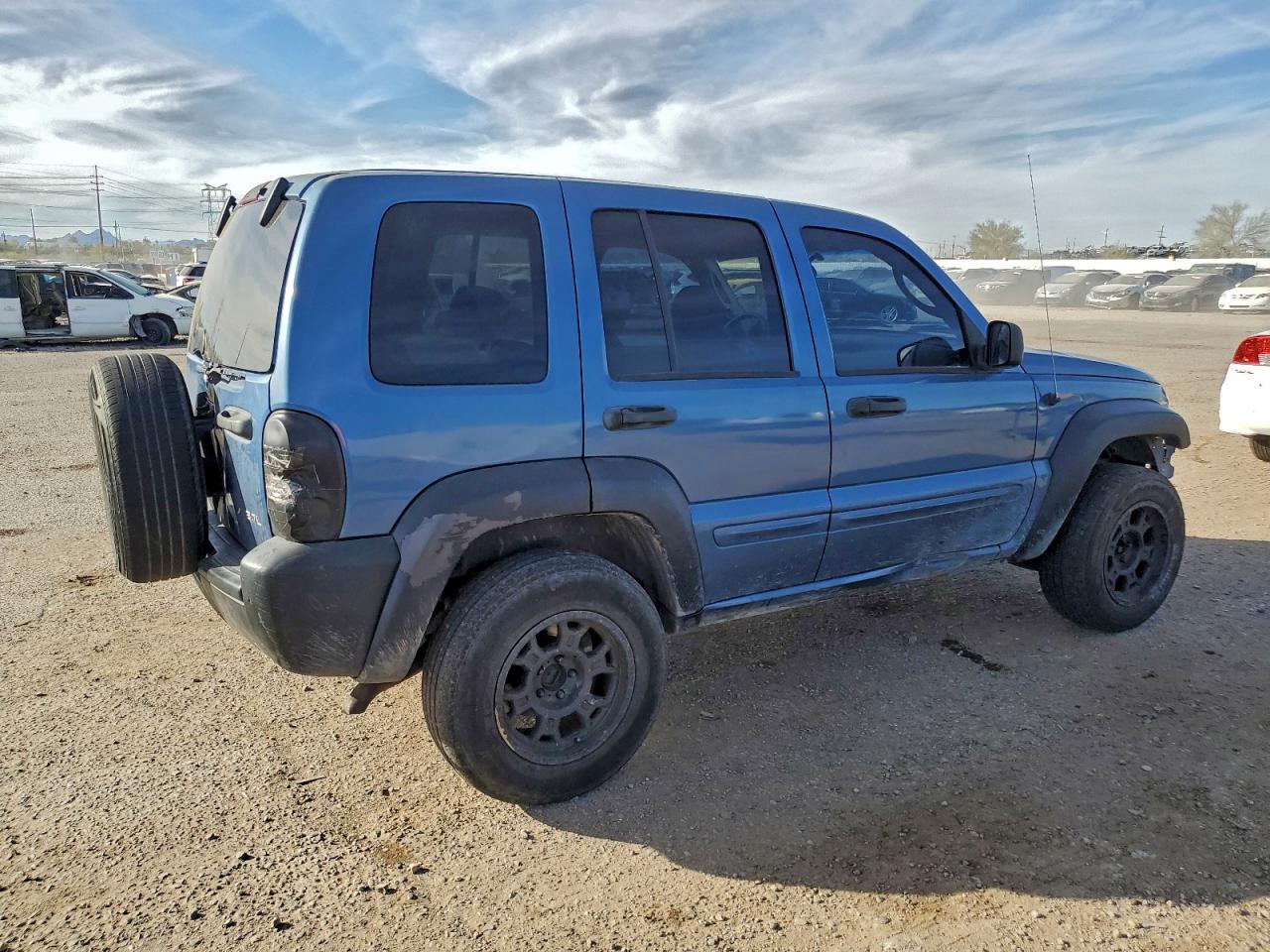 2004 JEEP LIBERTY SPORT photo 3
