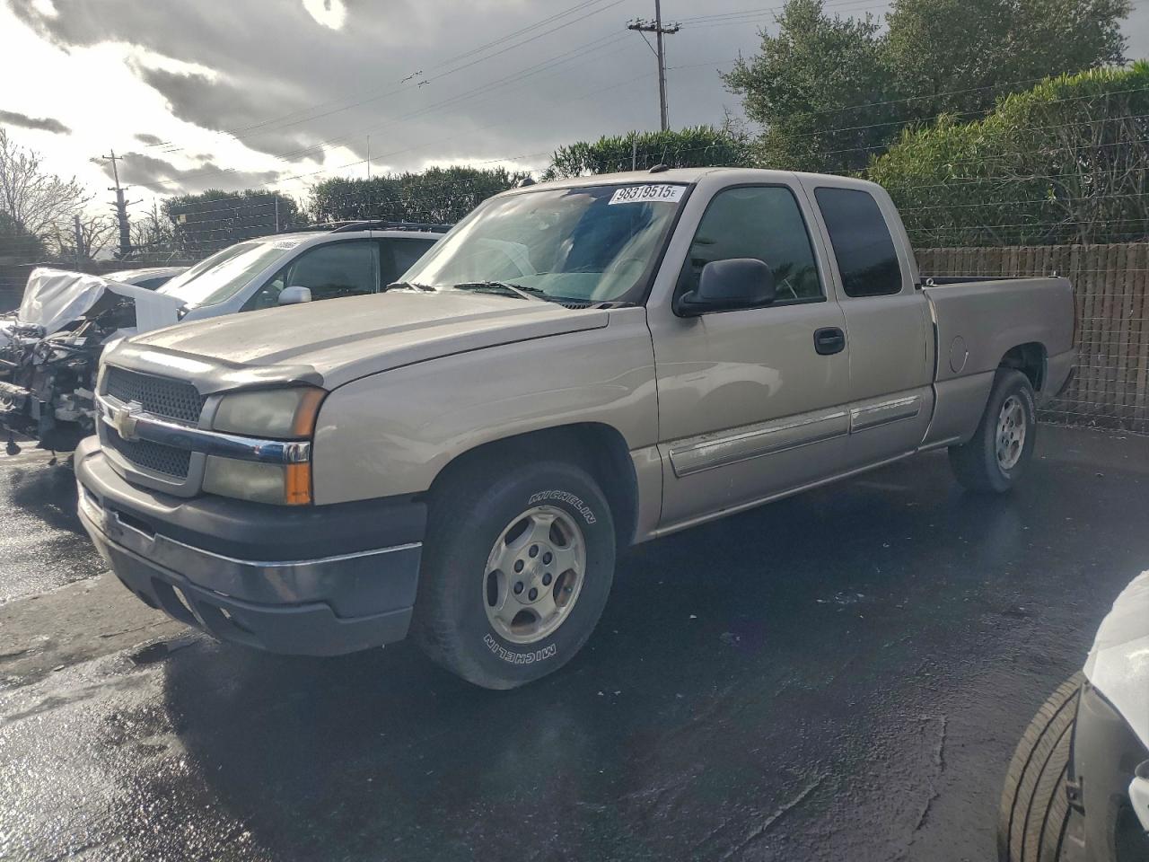 2004 CHEVROLET SILVERADO