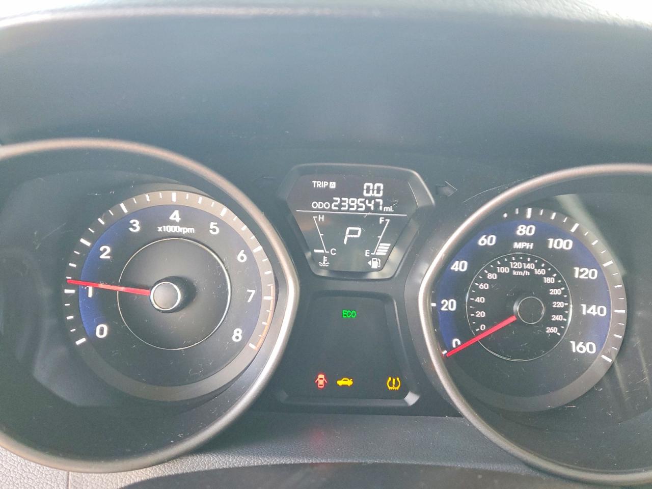 2013 HYUNDAI ELANTRA GLS photo 9