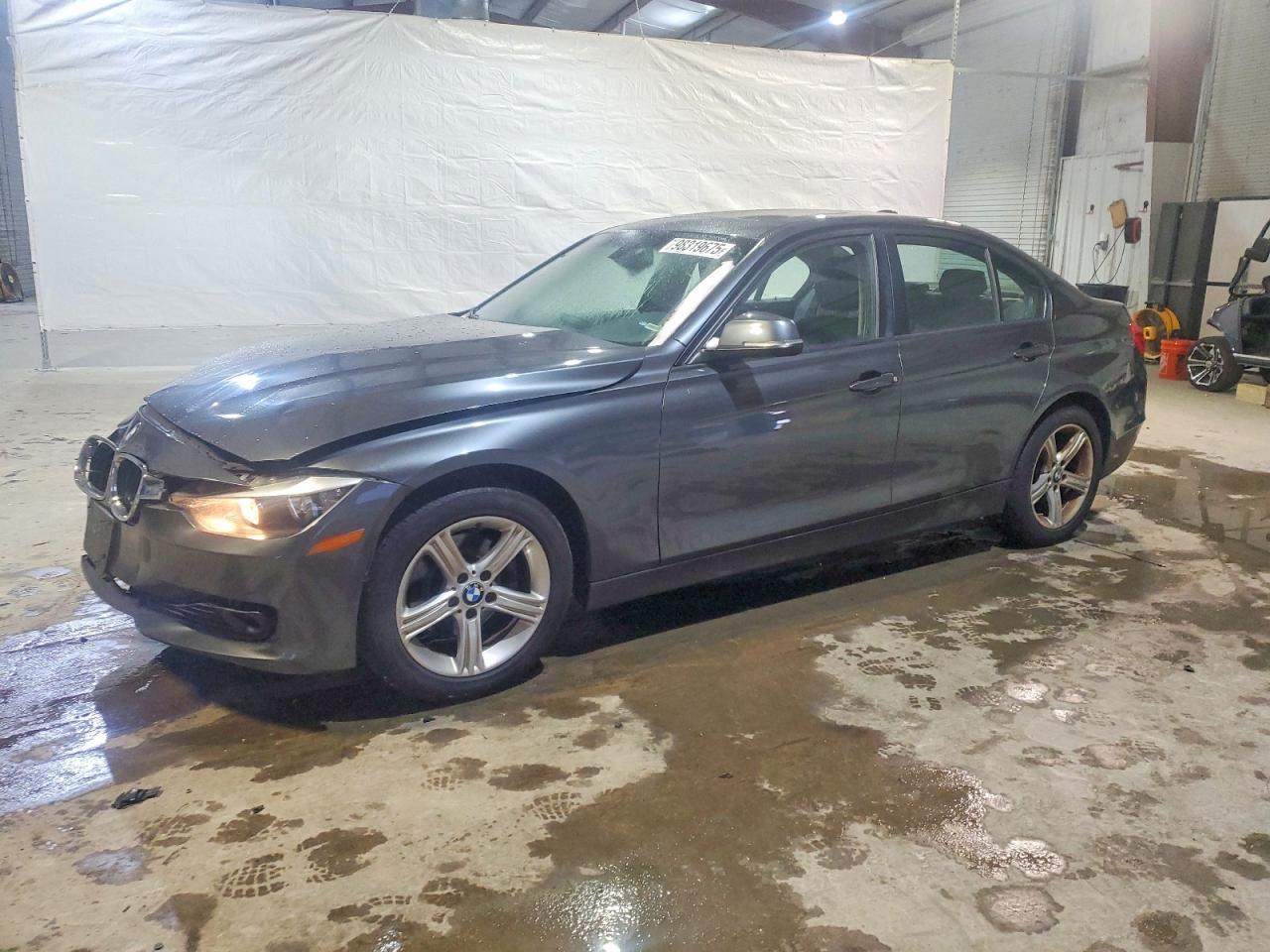 2014 BMW 320
