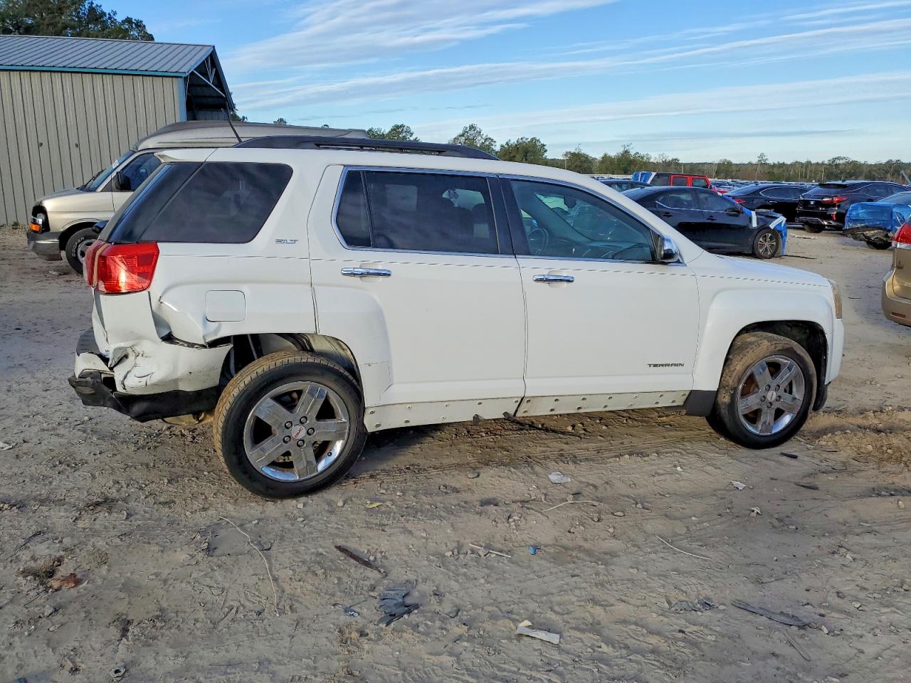 2013 GMC TERRAIN SLT photo 5