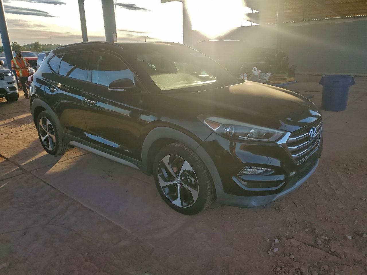 2017 HYUNDAI TUCSON LIMITED photo 4