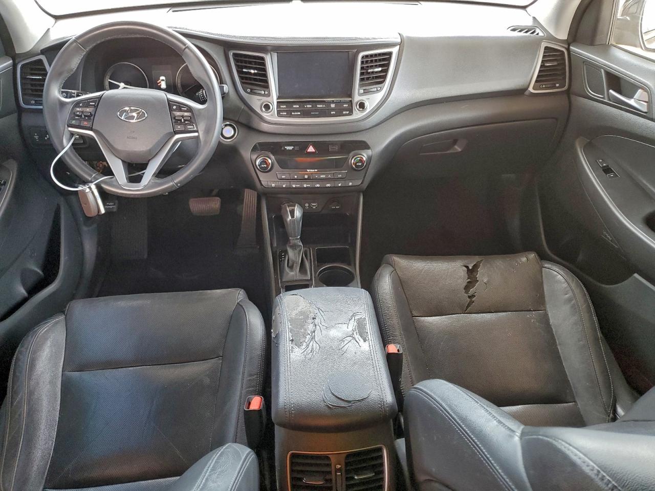 2017 HYUNDAI TUCSON LIMITED photo 8