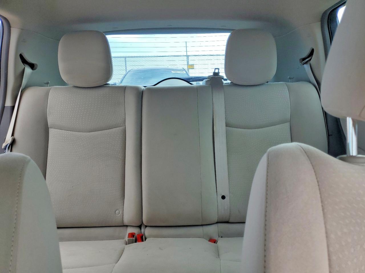 2011 NISSAN LEAF photo 28