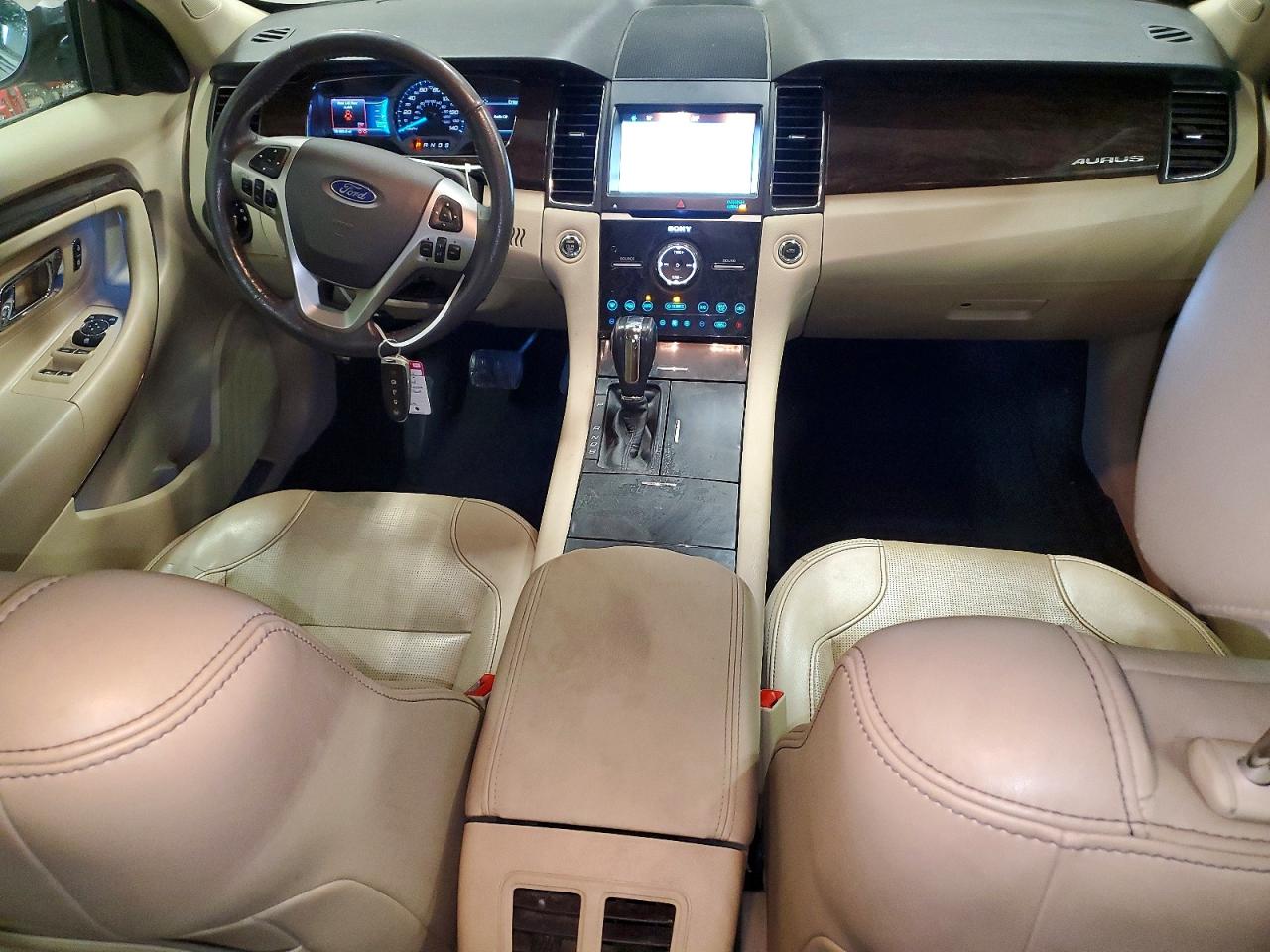 2019 FORD TAURUS LIMITED photo 8