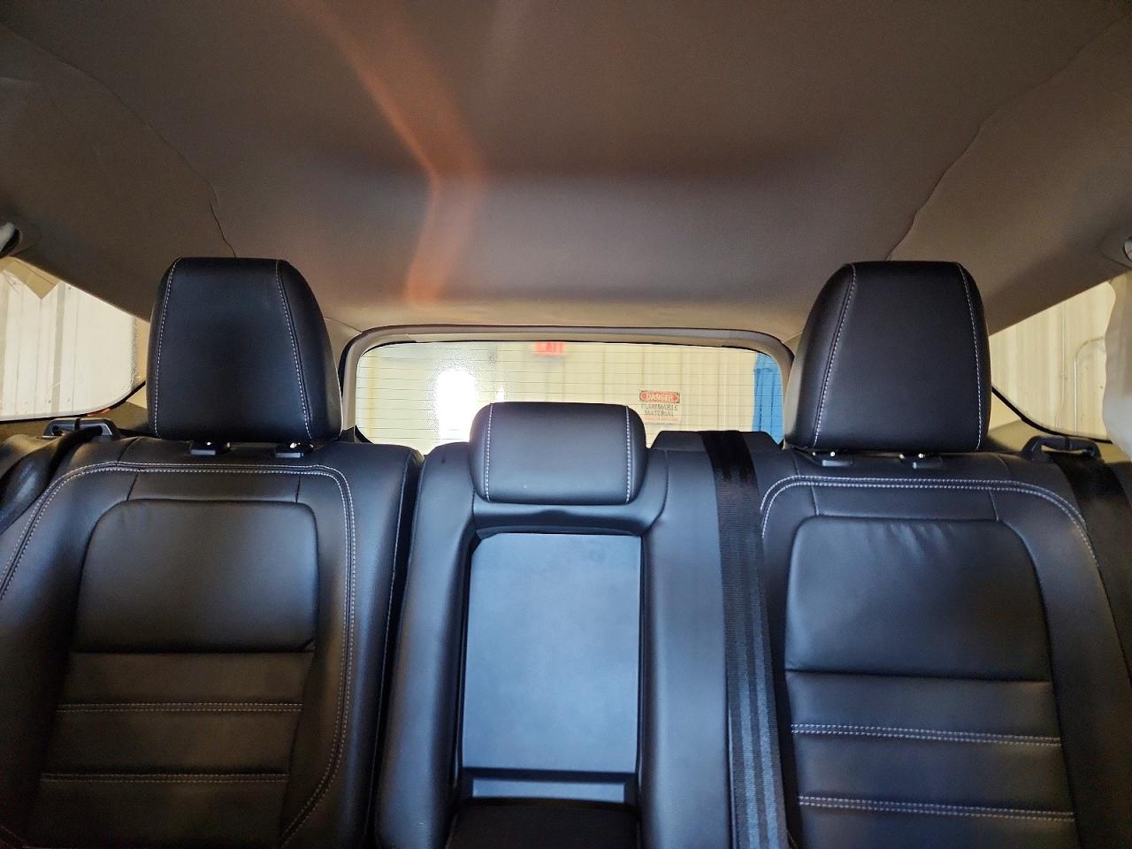 2018 FORD ESCAPE SEL photo 10