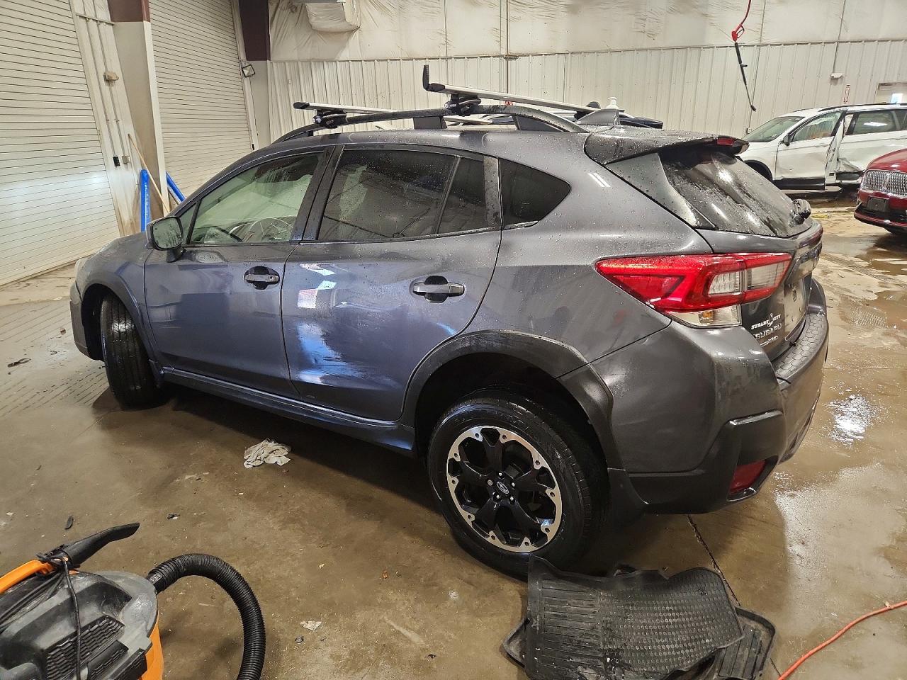 2021 SUBARU CROSSTREK PREMIUM photo 2