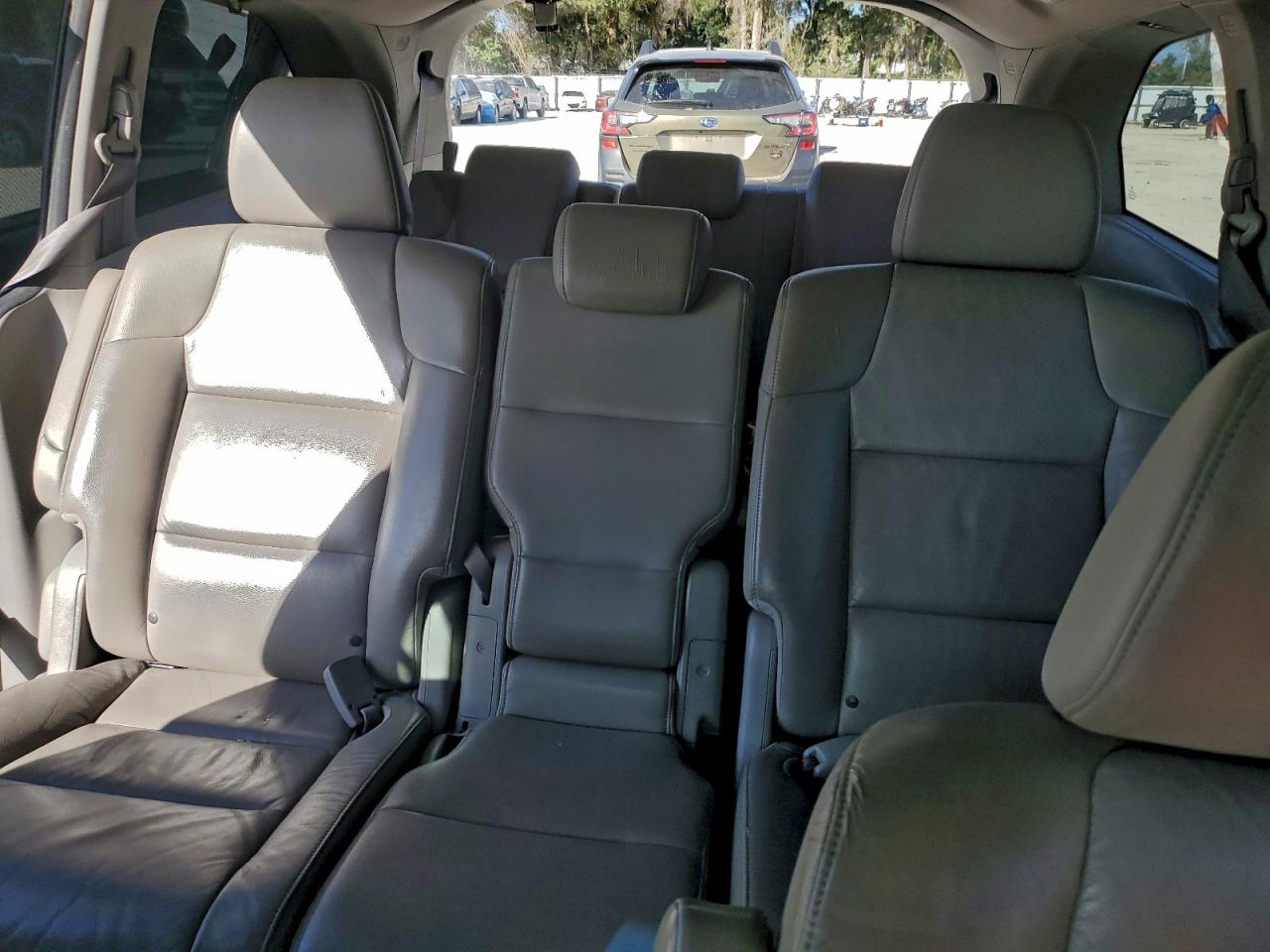 2012 HONDA ODYSSEY EXL photo 10