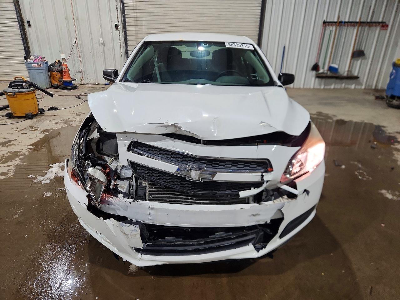 2013 CHEVROLET MALIBU LS photo 5