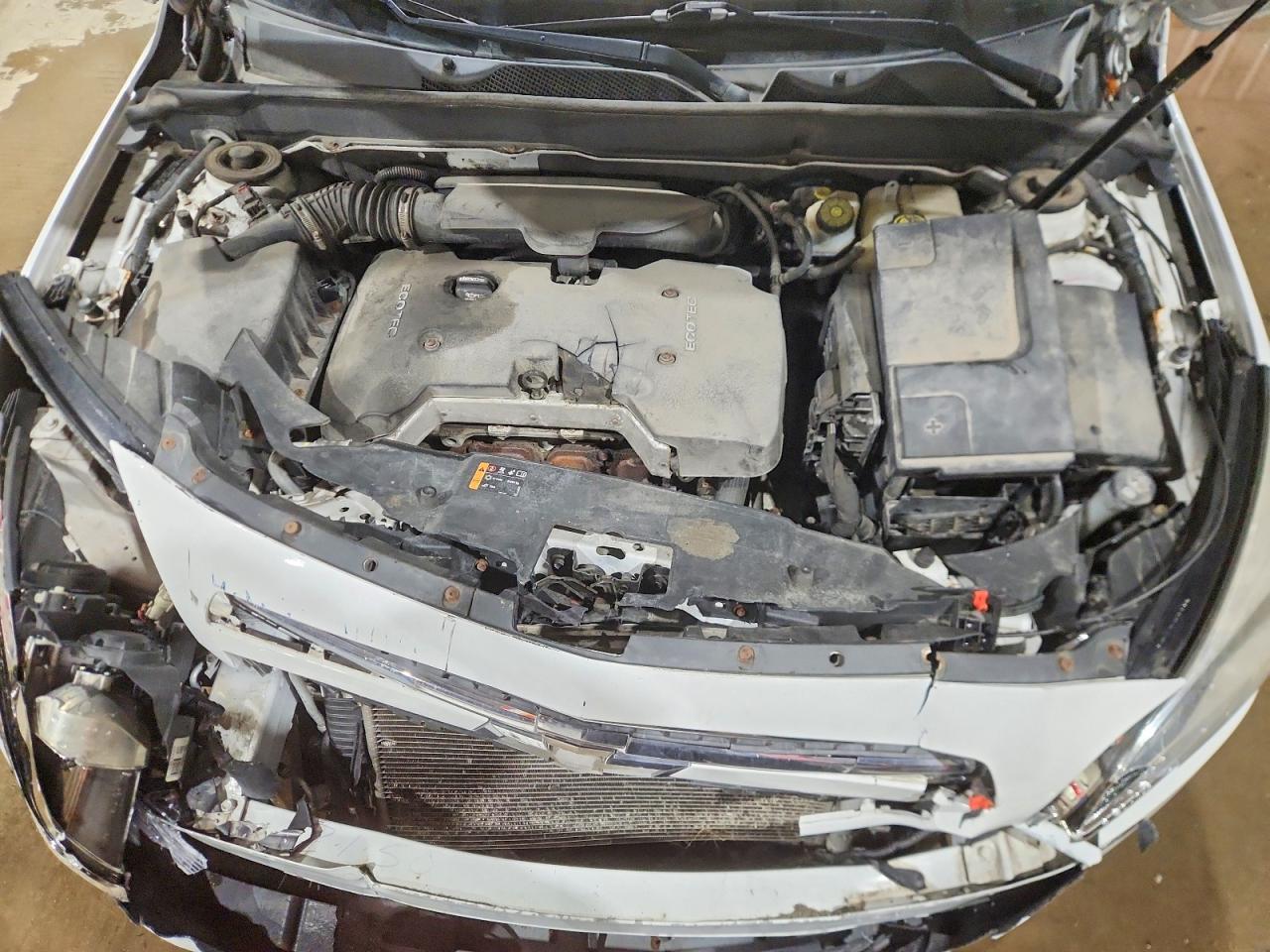 2013 CHEVROLET MALIBU LS photo 11
