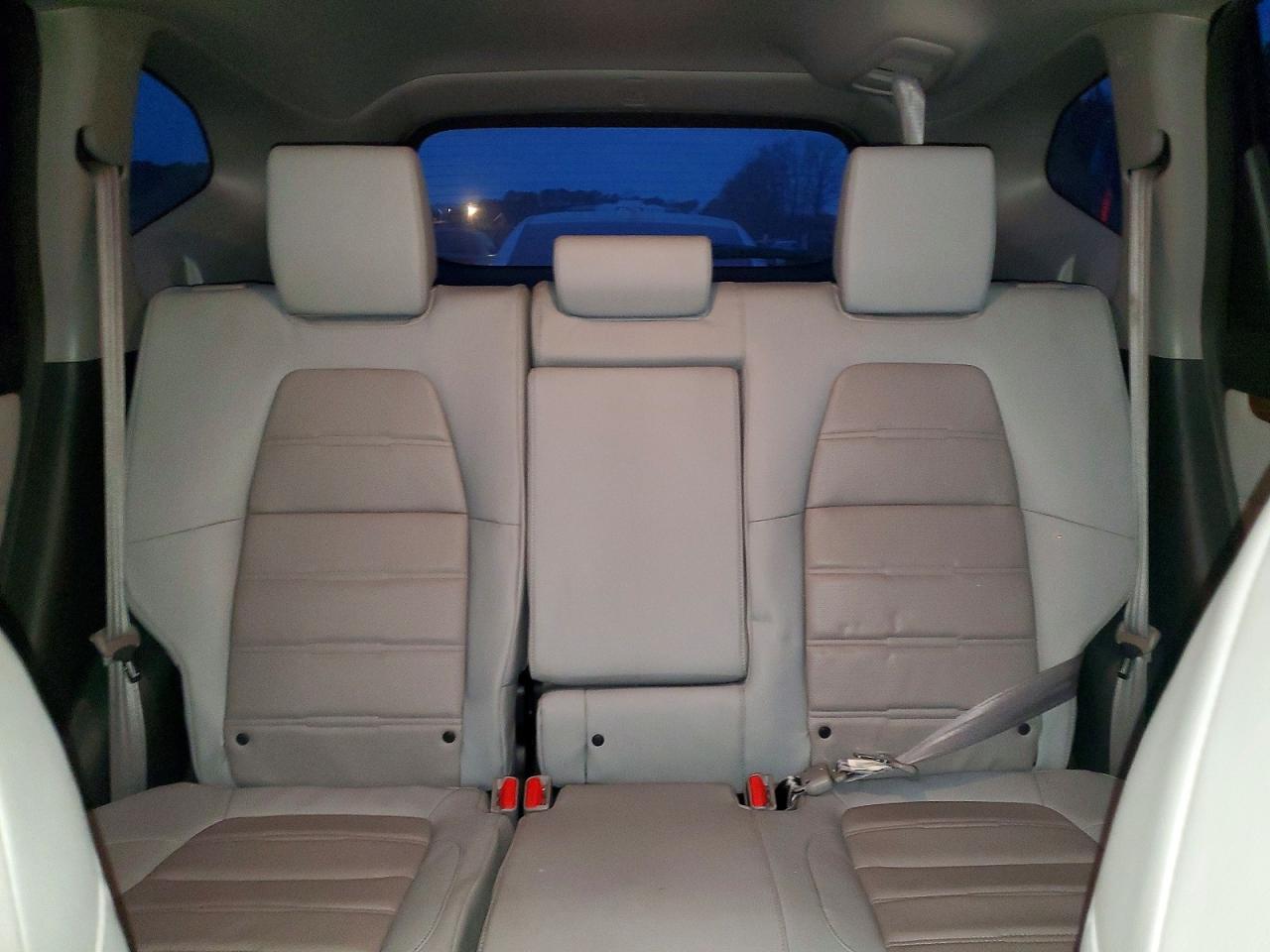 2017 HONDA CR-V EXL photo 10