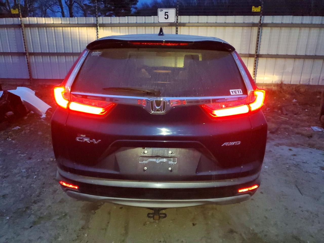 2017 HONDA CR-V EXL photo 6