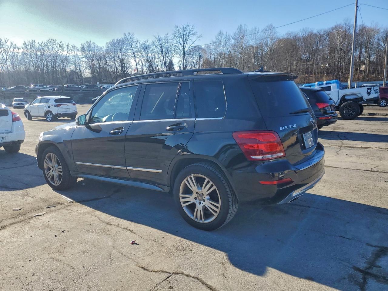 2015 MERCEDES-BENZ GLK 350 4MATIC photo 2