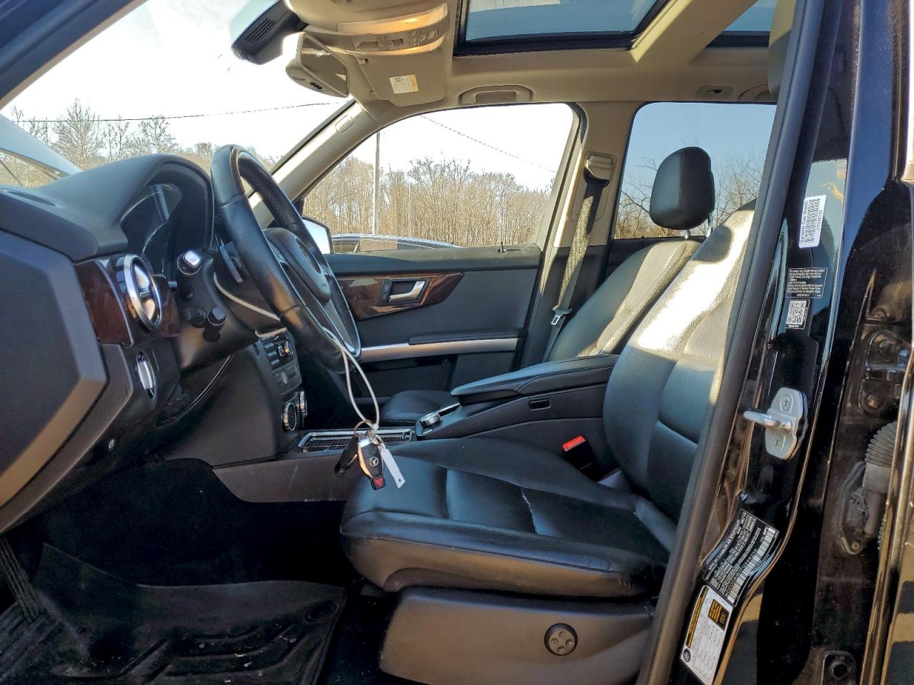 2015 MERCEDES-BENZ GLK 350 4MATIC photo 7