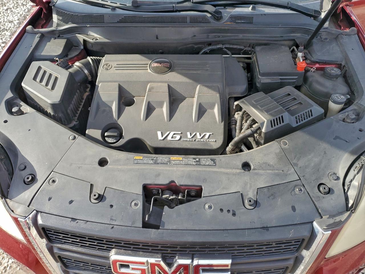 2011 GMC TERRAIN SLT photo 12