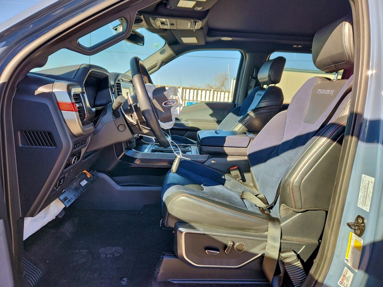 2023 FORD F150 RAPTOR photo 7