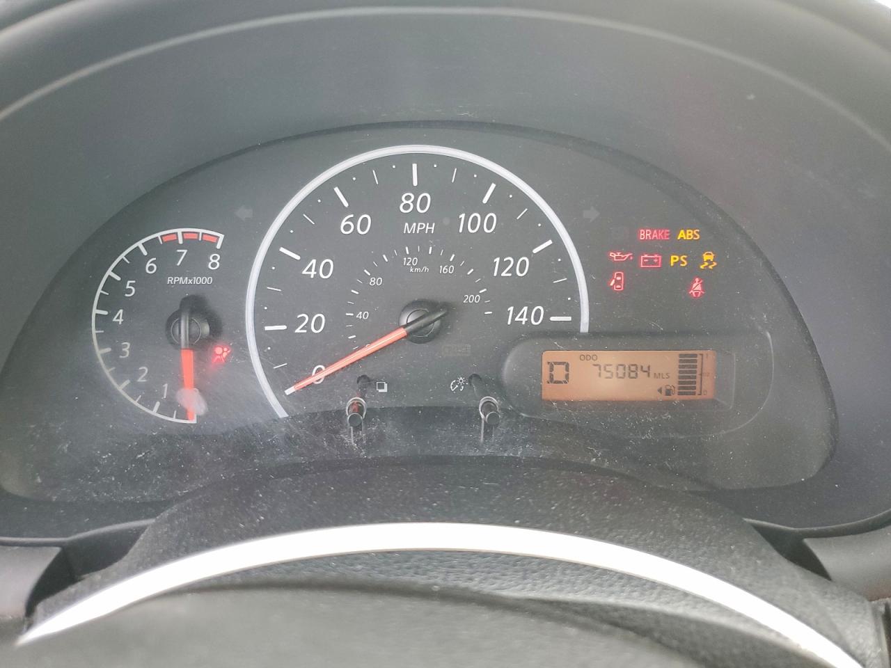 2019 NISSAN VERSA S photo 9