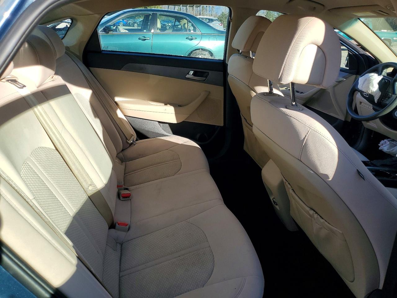 2017 HYUNDAI SONATA BASE photo 10